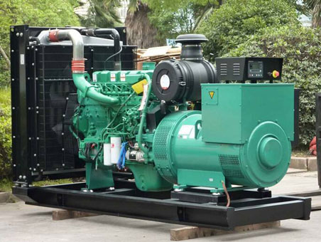 良庆710kw康明斯柴油发电机组图片 良庆710kw康明斯柴油发电机组图片