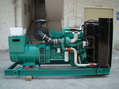 良庆1100kw康明斯柴油发电机组图片 良庆1100kw康明斯柴油发电机组图片