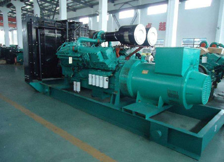 良庆800kw康明斯柴油发电机组图片 良庆800kw康明斯柴油发电机组图片
